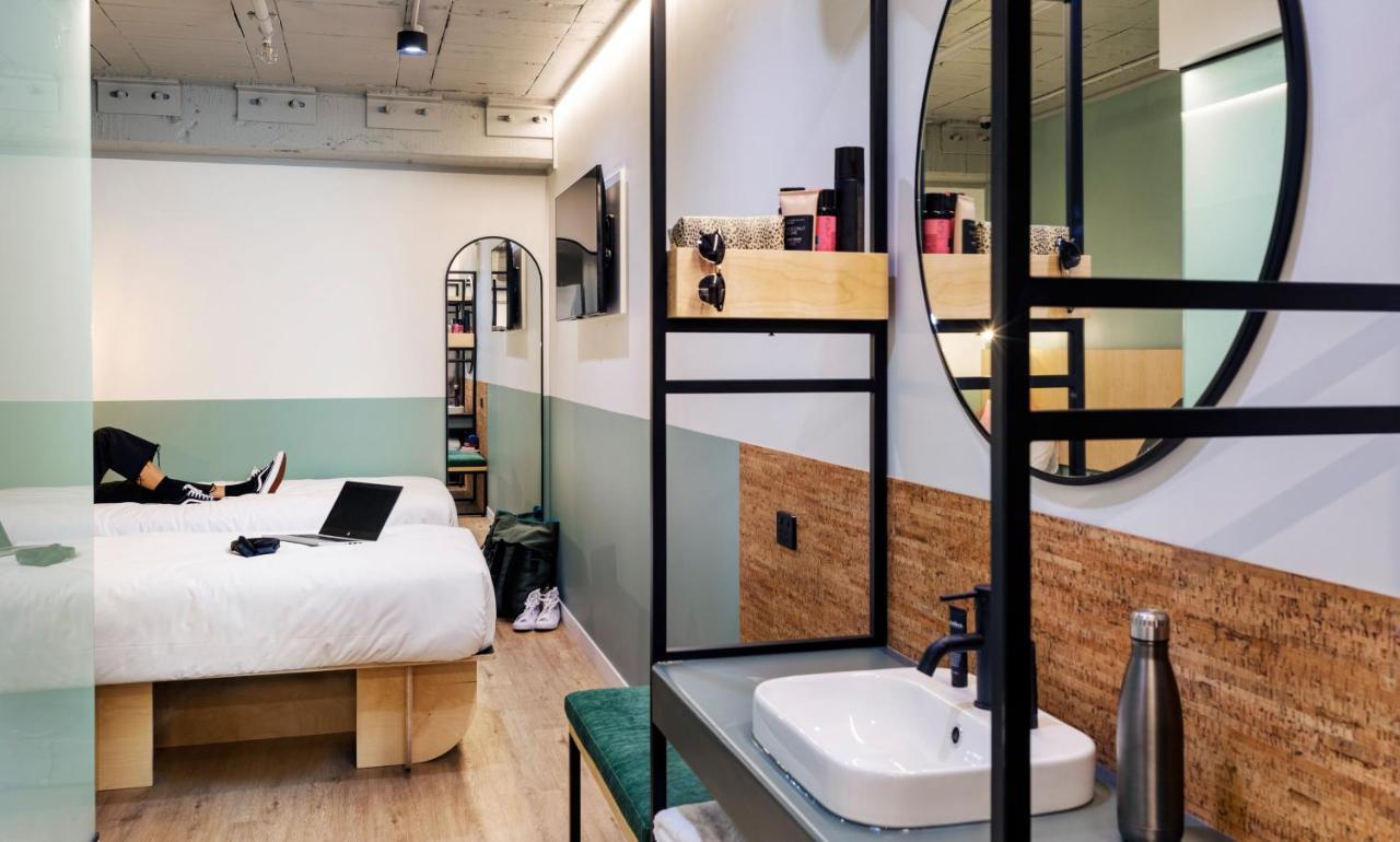 Lylo Auckland Hotel Εξωτερικό φωτογραφία A room at the hotel